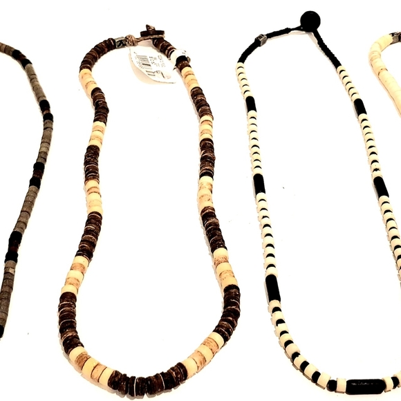 4pc BEACH SHELLL AND BEADS NECKLACES AMERICAN EAGLE NWOT - Picture 1 of 9